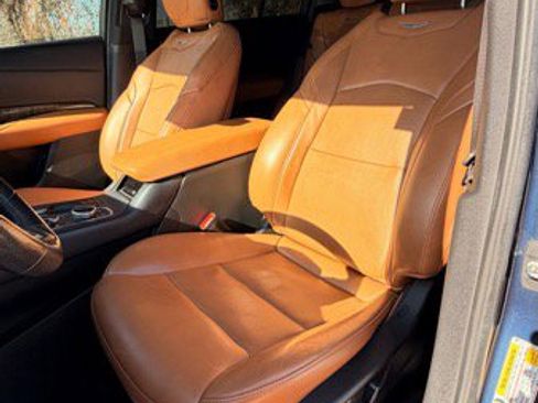 Used 2020 Cadillac XT4 Sport image 9