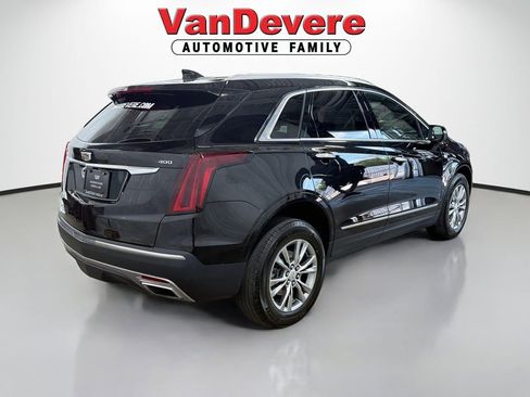 Used 2022 Cadillac XT5 Premium Luxury AWD/4WD image 10