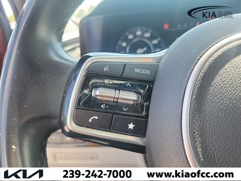 Certified 2023 Kia Carnival SX FWD image 27