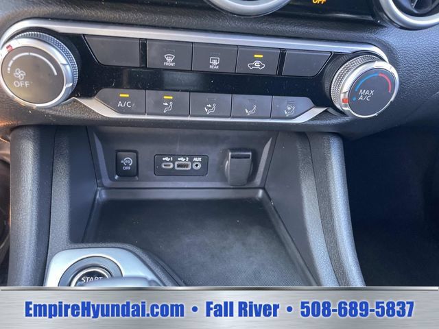 Used 2024 Nissan Sentra SV FWD image 24