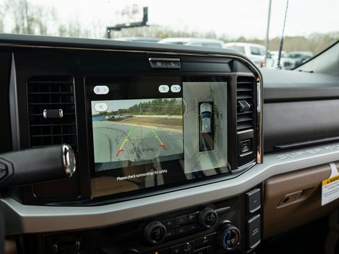 New 2026 Ford F250 XLT w/ XLT Premium Package image 24