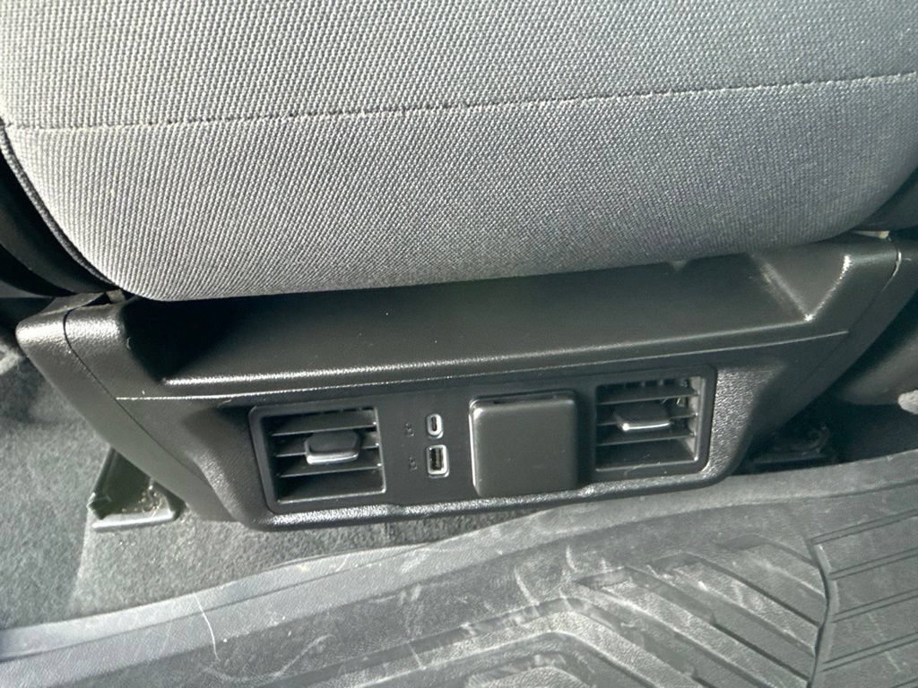 Certified 2024 Chevrolet Silverado 1500 LT AWD/4WD image 26