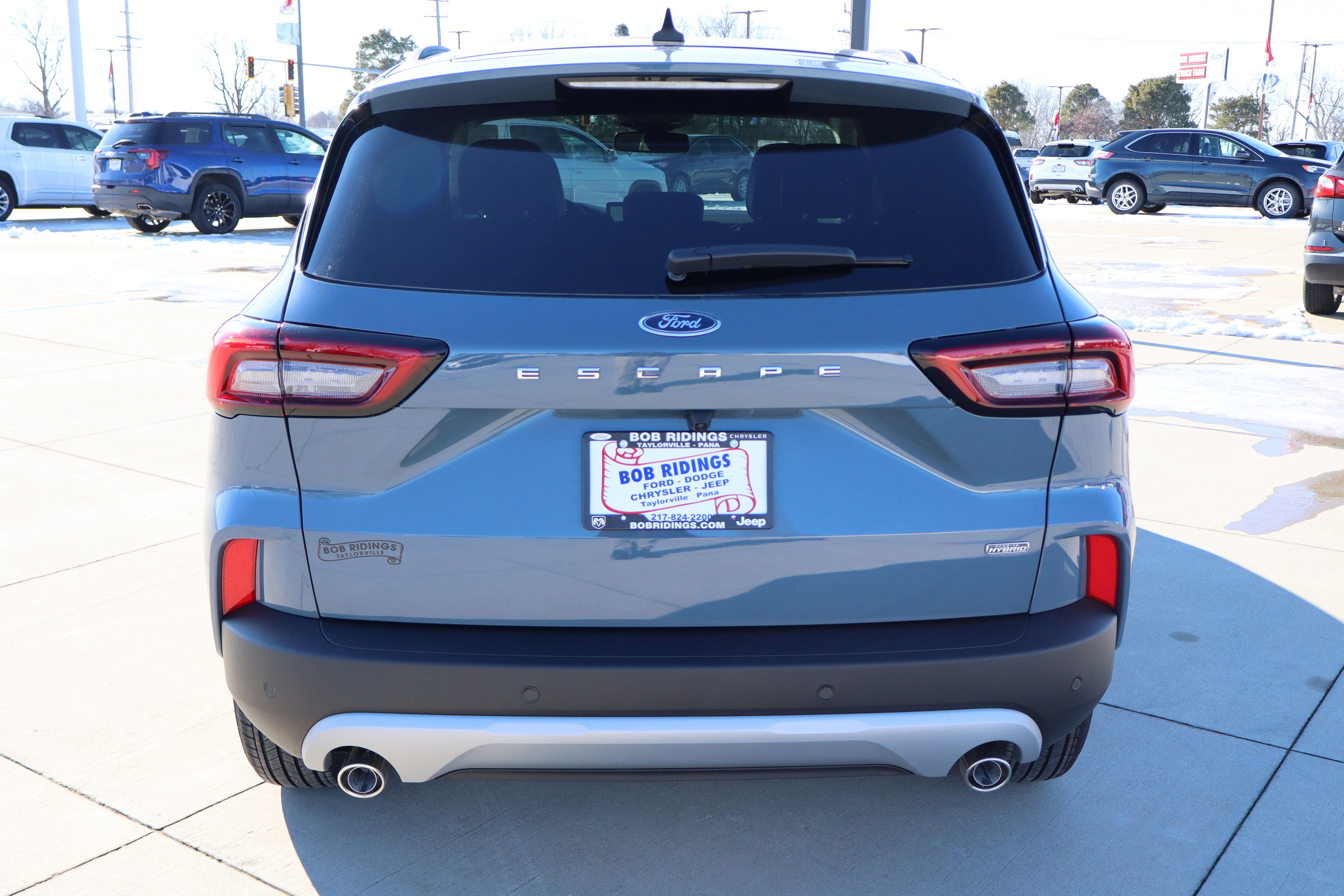 New 2025 Ford Escape SE w/ PHEV Premium Package FWD image 6
