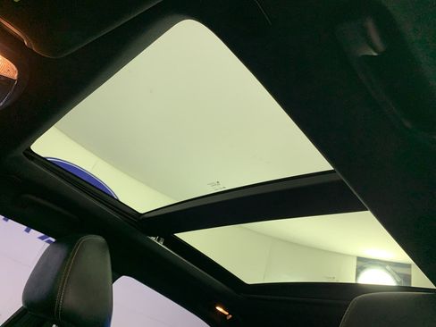 Used 2022 Chrysler 300 S RWD image 30