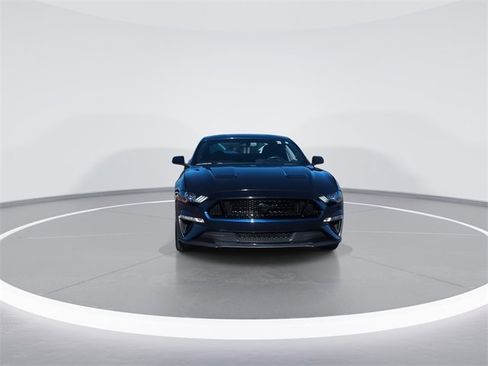 Used 2018 Ford Mustang GT image 2