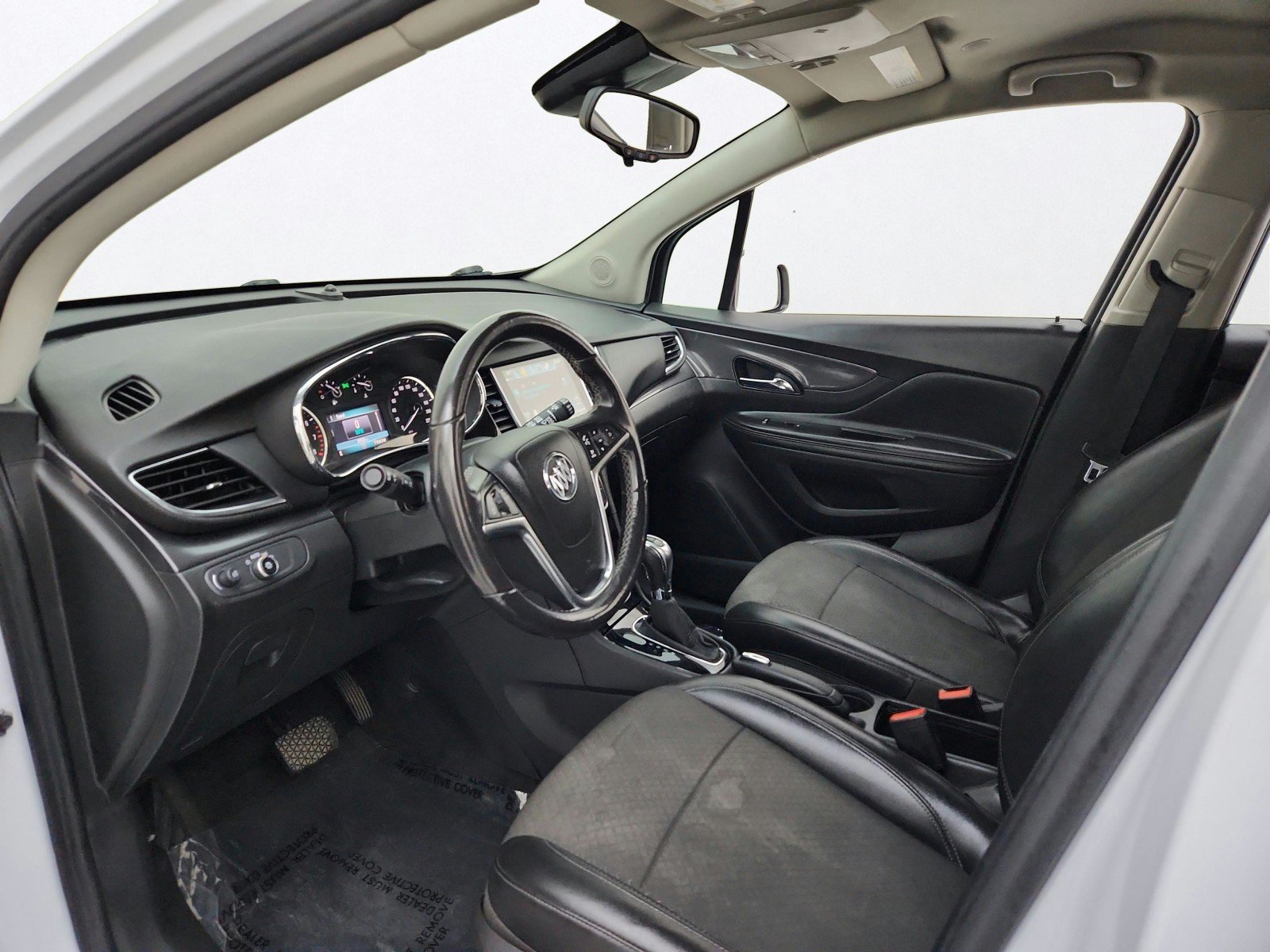 Used 2019 Buick Encore Preferred AWD/4WD image 16