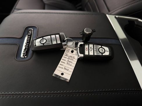 New 2026 Ford F450 Platinum w/ FX4 Off-Road Package image 69