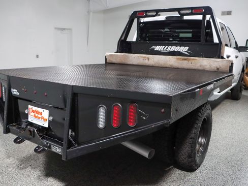 Used 2024 RAM 3500 SLT w/ Quick Order Package 2YG SLT image 7