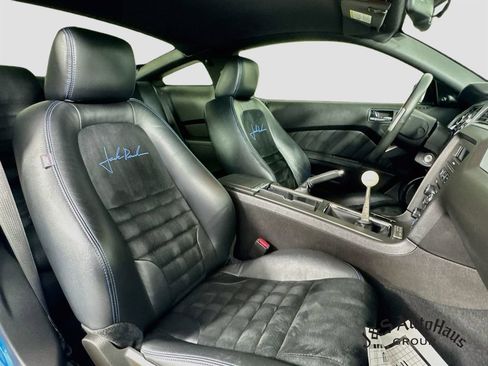 Used 2010 Ford Mustang GT RWD image 33