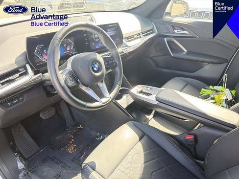 Used 2025 BMW X1 xDrive28i AWD/4WD image 16