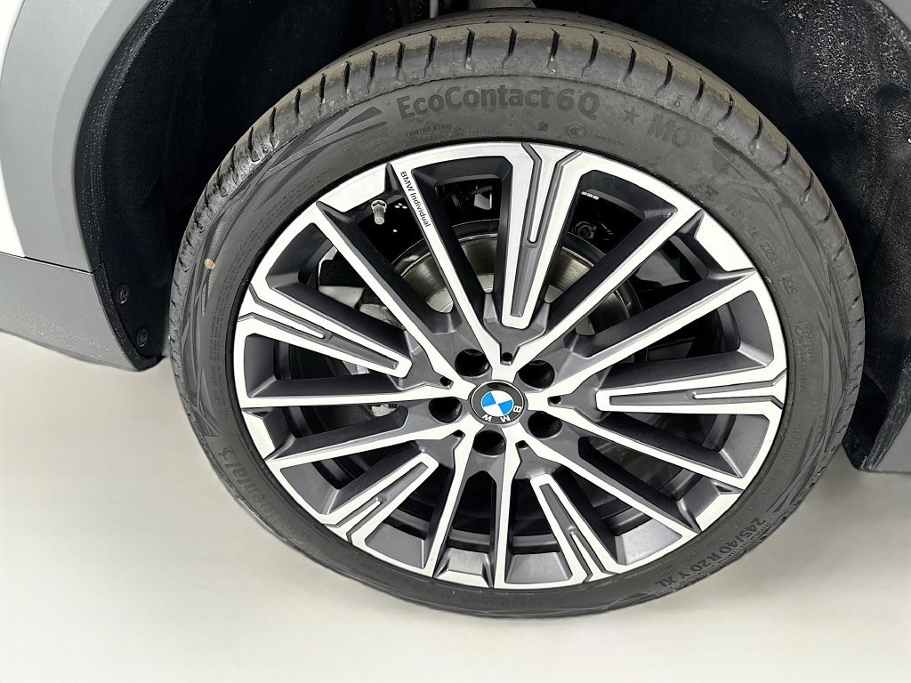 Certified 2026 BMW X2 xDrive28i w/ Convenience Package AWD/4WD image 32