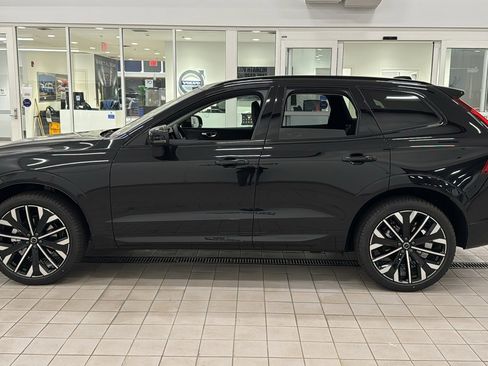 New 2026 Volvo XC60 B5 Ultra w/ Protection Package Premier AWD/4WD image 8