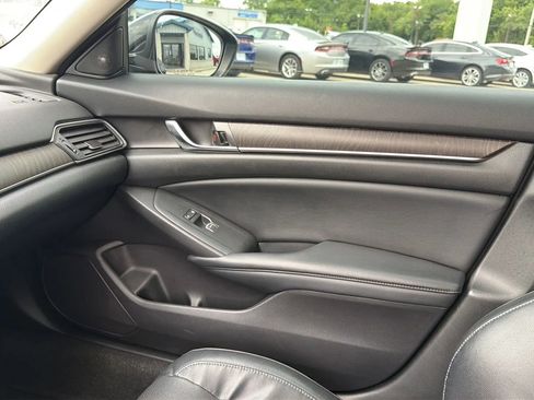 Used 2018 Honda Accord EX-L image 78