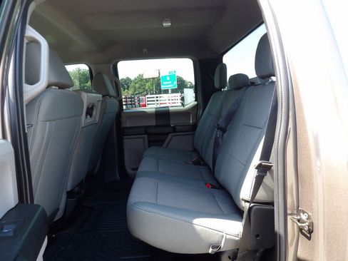Used 2021 Ford F250 XL w/ STX Appearance Package AWD/4WD image 32
