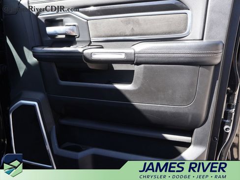 Used 2019 RAM 2500 Laramie AWD/4WD image 8