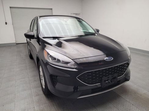 Used 2022 Ford Escape SE FWD image 14