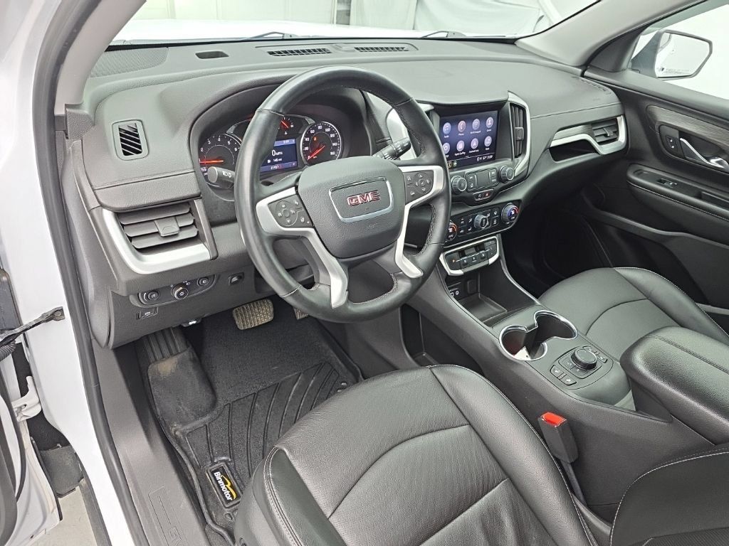 Used 2023 GMC Terrain SLT AWD/4WD image 16