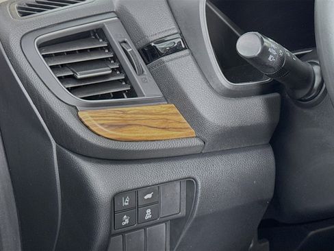 Certified 2017 Honda CR-V EX-L image 10