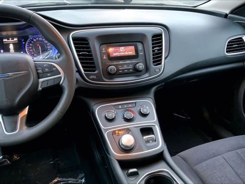 Used 2015 Chrysler 200 LX image 6