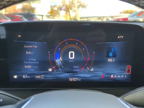 Certified 2025 Chevrolet Traverse LT image 11