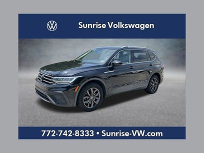 Used 2022 Volkswagen Tiguan SE