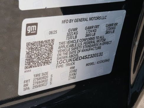 Used 2025 Chevrolet Silverado 1500 LTZ AWD/4WD image 29