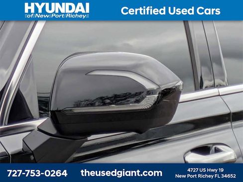 Used 2024 Hyundai Palisade SEL w/ Premium Package image 11