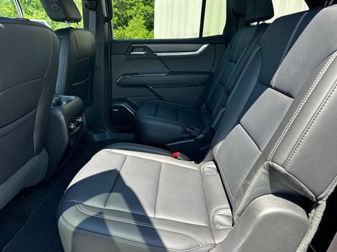 New 2026 GMC Acadia Elevation w/ Elevation Premium Package FWD image 21