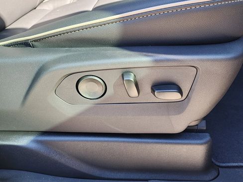 New 2026 GMC Yukon Elevation image 42