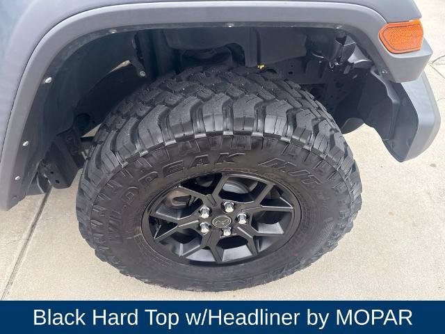 Used 2024 Jeep Wrangler Unlimited Sport AWD/4WD image 8