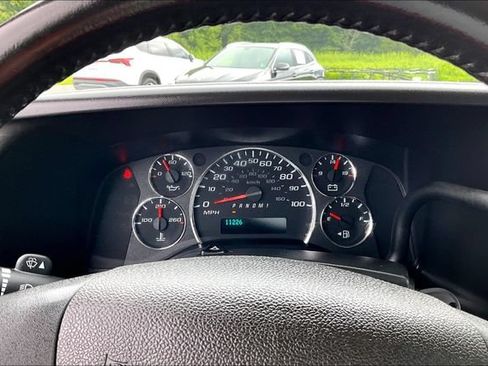 Used 2021 GMC Savana 2500 w/ Enhanced Convenience Package RWD image 13
