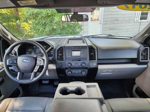 Used 2017 Ford F150 XL w/ Equipment Group 101A Mid image 18