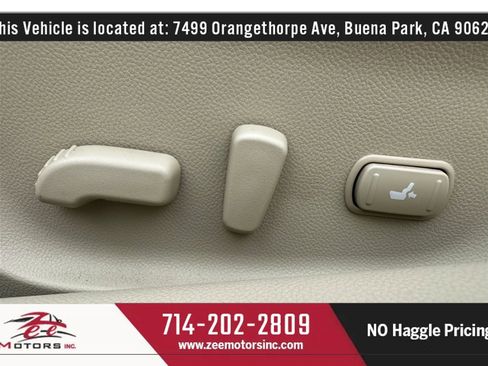 Used 2014 INFINITI Q60 Convertible w/ Premium Package image 40