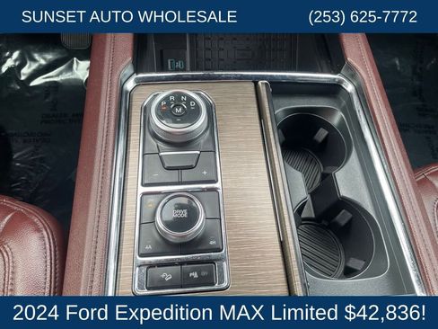 Used 2024 Ford Expedition Max Limited AWD/4WD image 45