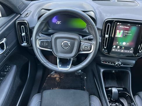 Certified 2023 Volvo C40 P8 Recharge Plus AWD/4WD image 17