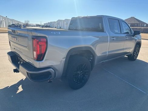 Used 2024 GMC Sierra 1500 Elevation image 3