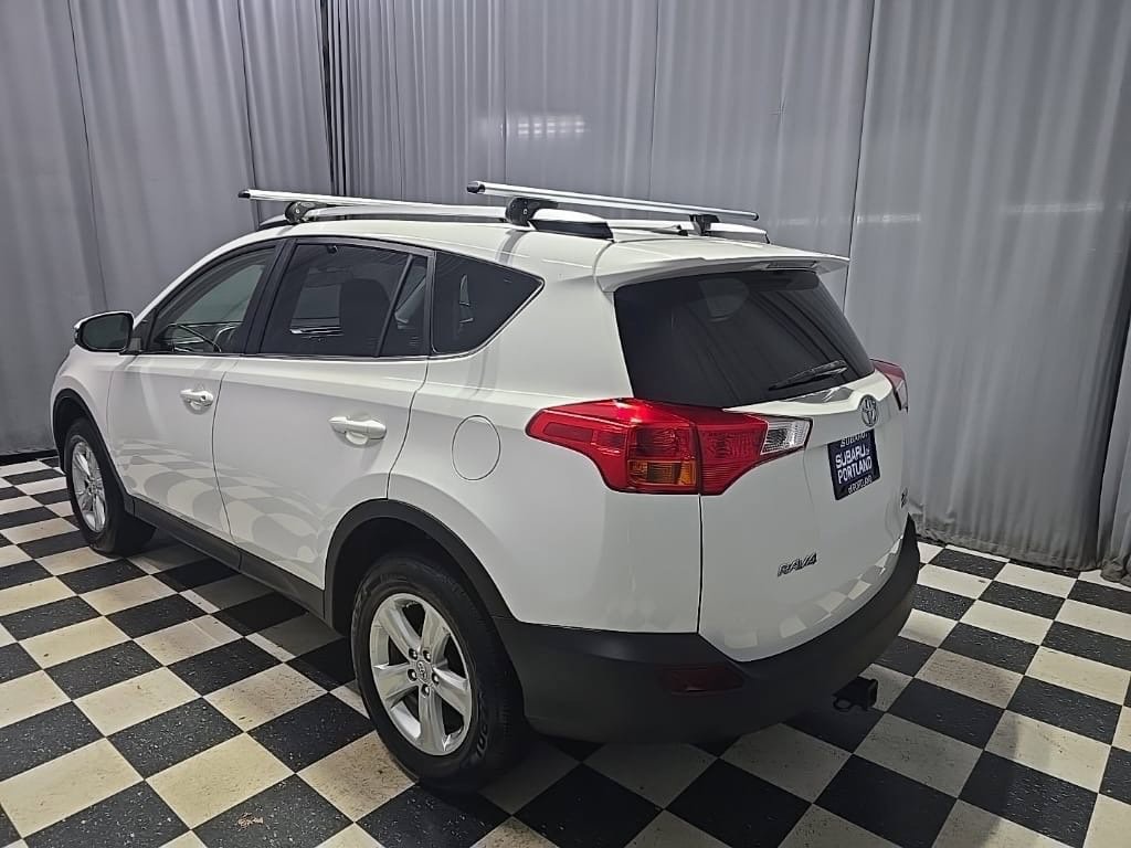 Used 2014 Toyota RAV4 XLE AWD/4WD image 6