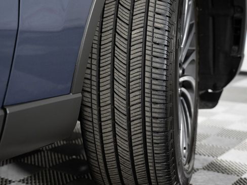 Used 2021 Lincoln Aviator Reserve w/ Class IV Trailer Tow Package image 42