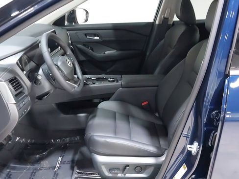 New 2026 Nissan Rogue SV AWD/4WD image 20