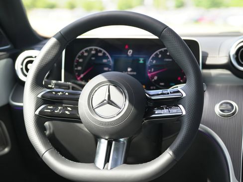 New 2025 Mercedes-Benz C 300 4MATIC Sedan image 25