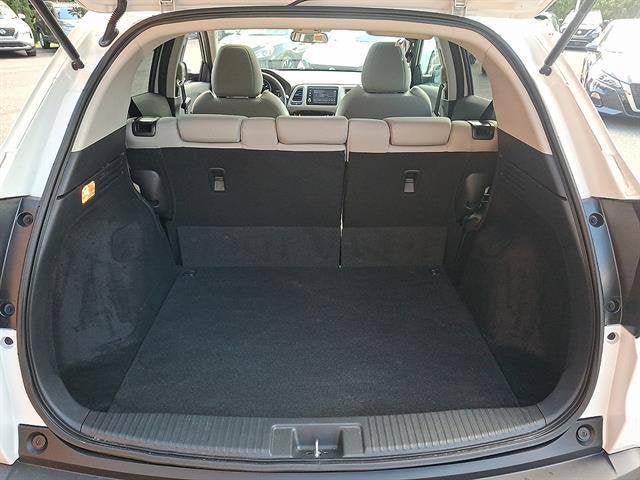 Used 2022 Honda HR-V EX image 29