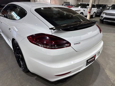 Used 2015 Porsche Panamera GTS image 45