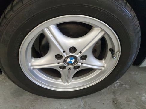 Used 1997 BMW Z3 1.9 RWD image 32