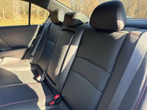 Used 2017 Honda Accord Sport Special Edition image 8