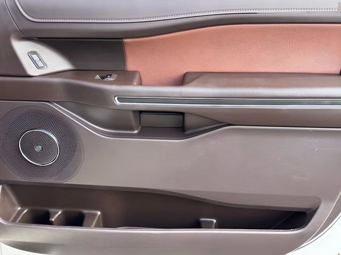 Used 2024 Ford Expedition Max King Ranch image 33