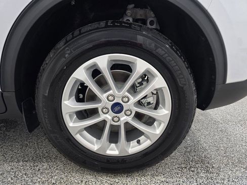 Used 2021 Ford Escape SE FWD image 33