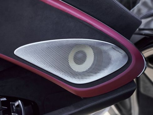 Used 2025 McLaren GTS image 32