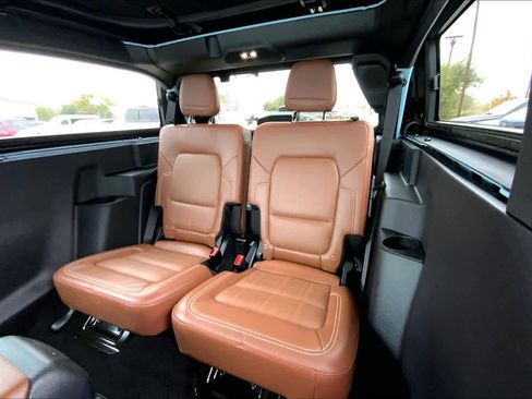 Certified 2023 Ford Bronco Heritage Edition image 17