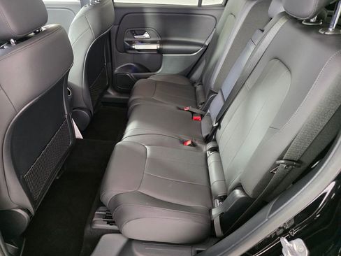 Certified 2025 Mercedes-Benz GLB 250 image 13