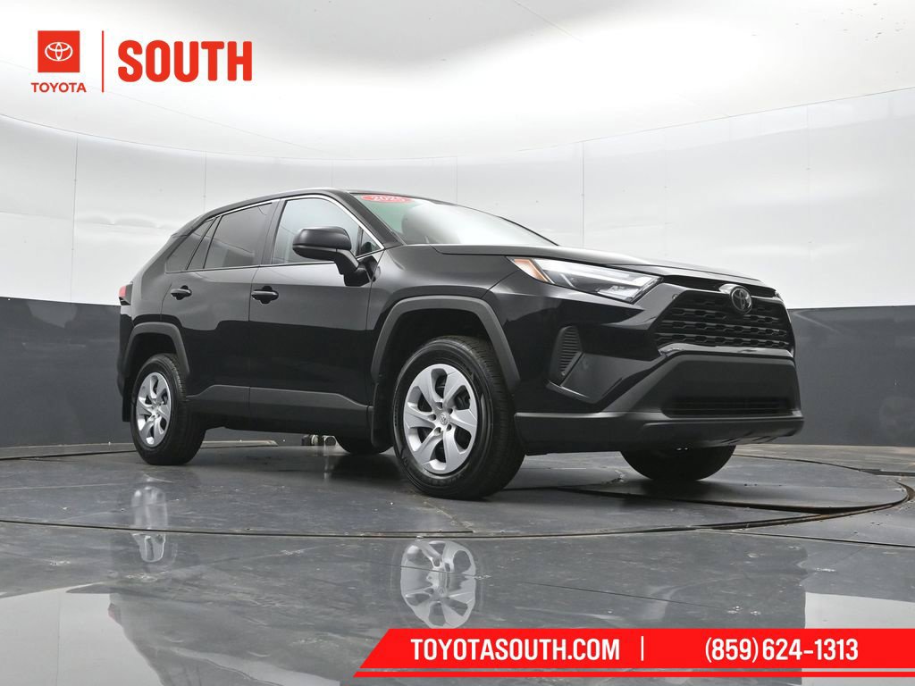 Certified 2025 Toyota RAV4 LE AWD/4WD image 37